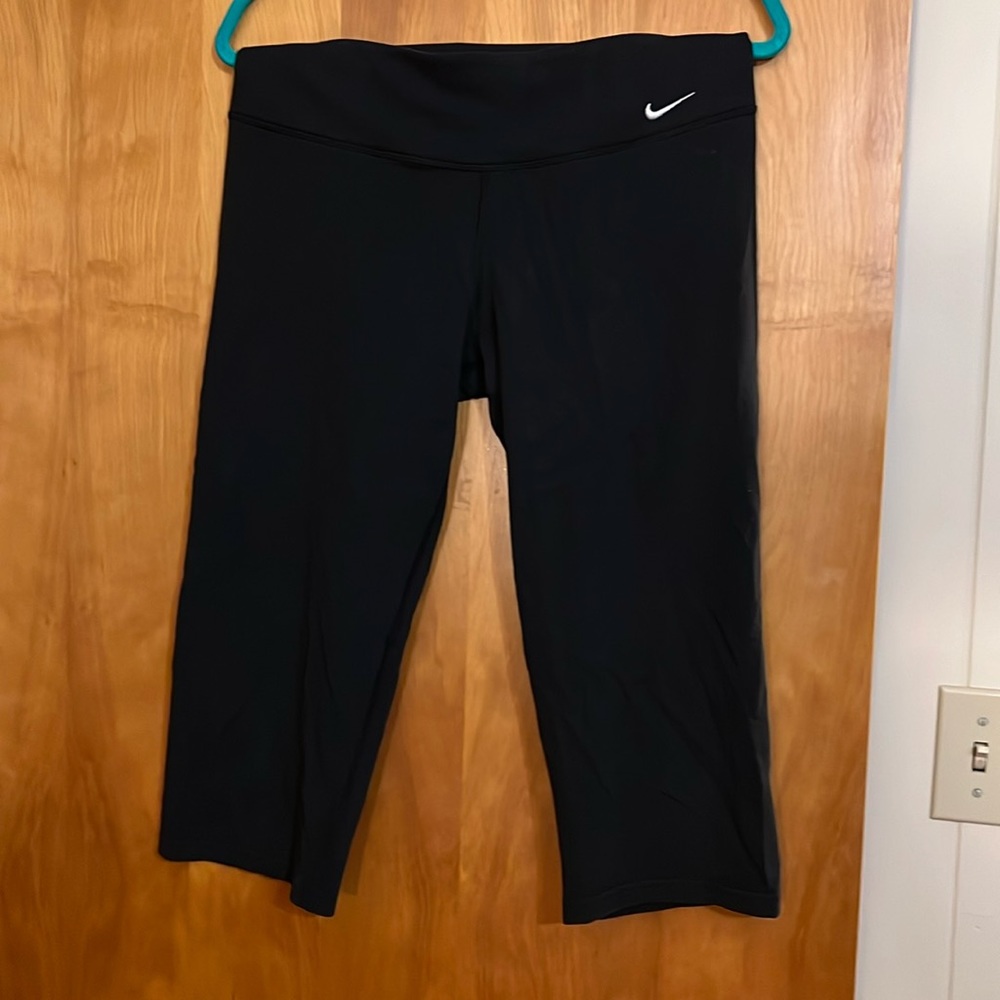 Nike capris